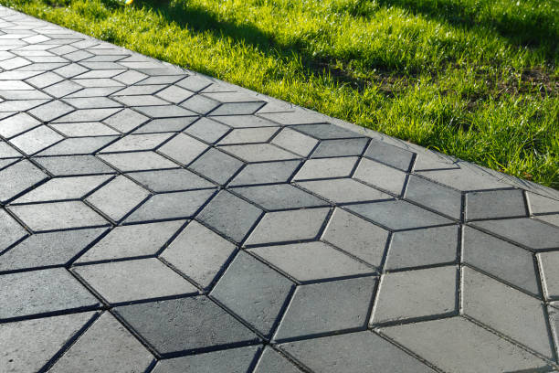 Best Driveway Repair Near Me  in Mledgevle, IL